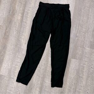 Lightweight Black Draped Pants Pockets Cropped Sz 8